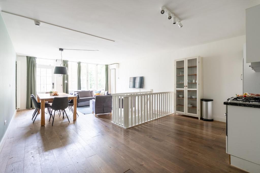 Amsterdam Dockside Flats - Resim 7