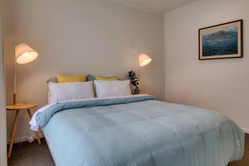 Cozy Retreat on Serene Street - Resim 12