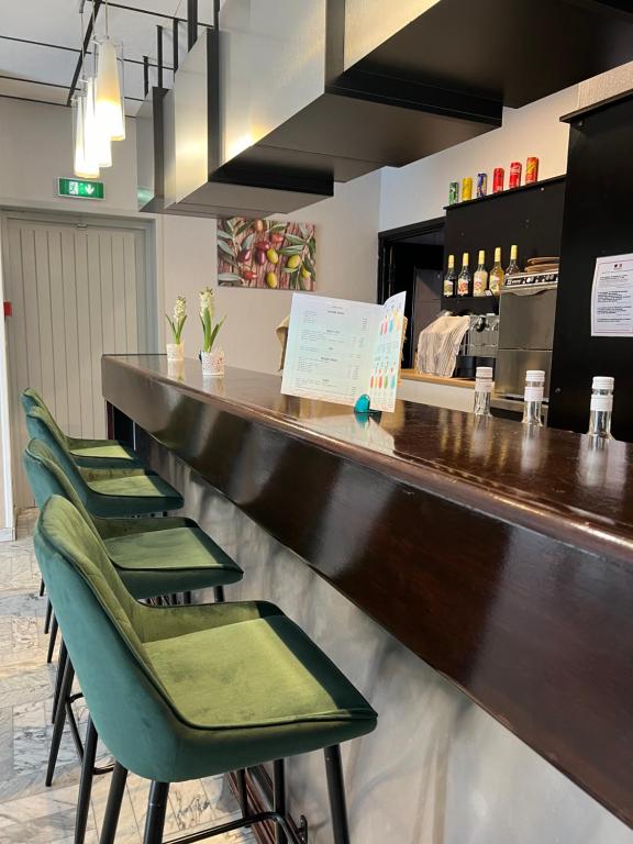 Adonis Arc Hotel Aix - Resim 17