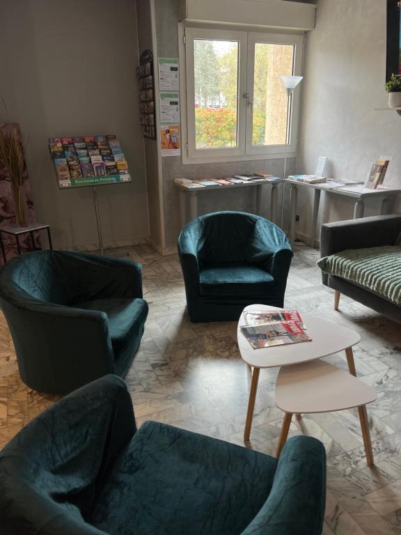 Adonis Arc Hotel Aix - Resim 20