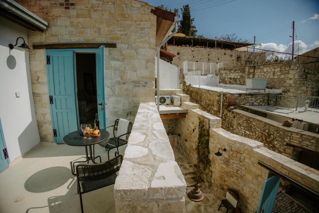 Balkón nebo terasa v ubytování Smaragda's Guest Rooms