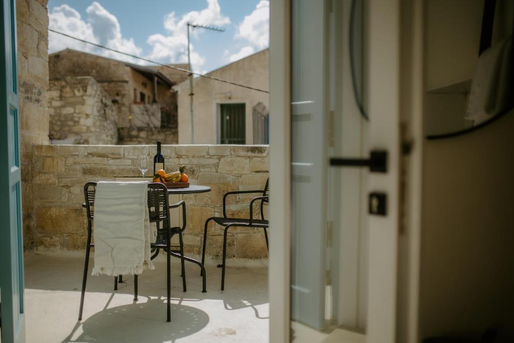 Patio nebo venkovní prostory v ubytování Smaragda's Guest Rooms