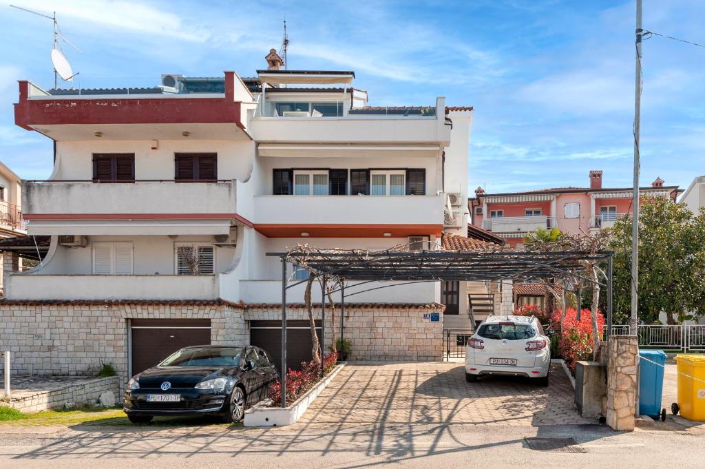 Budova, kde se apartmán nachází