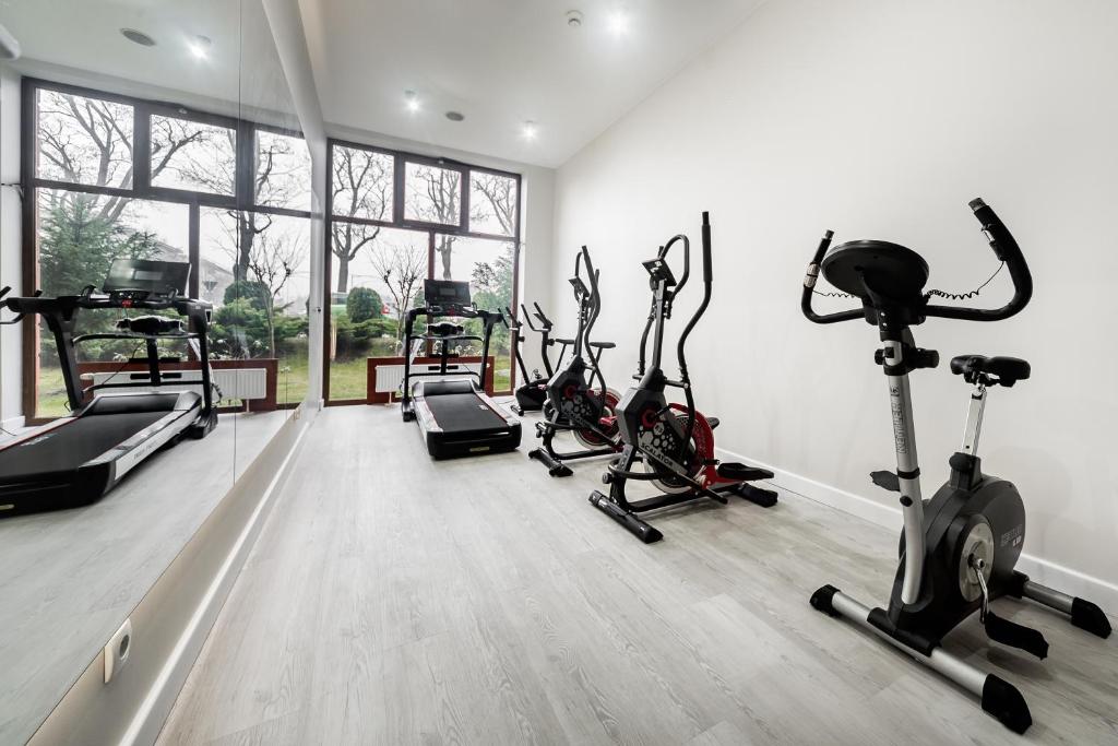 Fitness centrum a/nebo fitness zařízení v ubytování Rezydent Resort