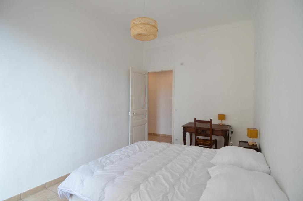Ліжко або ліжка в номері Appartement 4 personnes magnifique au coeur de Nice
