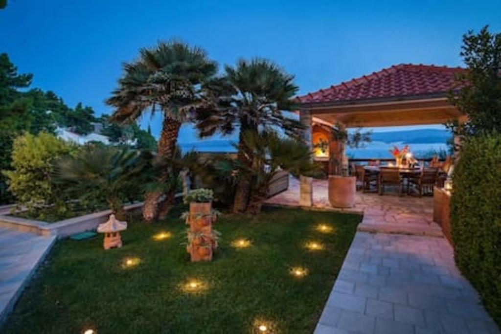 Villa Purple Rain