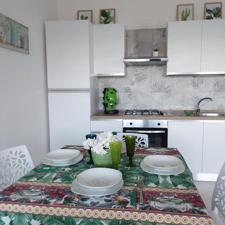 Kuchnia lub aneks kuchenny w obiekcie Costamia Casa Vacanze