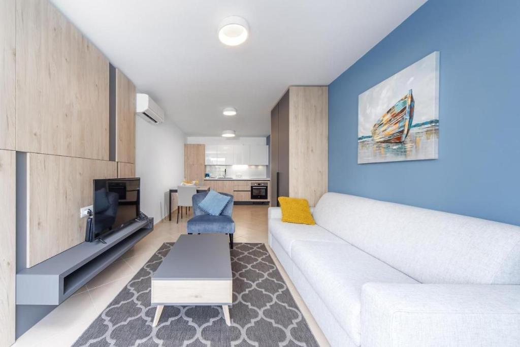 Η κουζίνα ή μικρή κουζίνα στο Garden Palace Seaside Studio