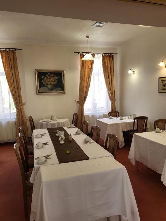 Restaurace v ubytování Hotel Margit