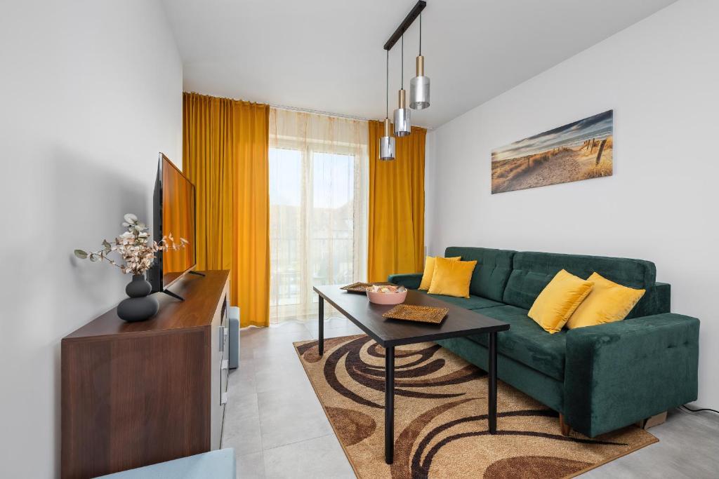 Posezení v ubytování Unique Apartment KAMPAT with Balcony for 4 Guests by Renters