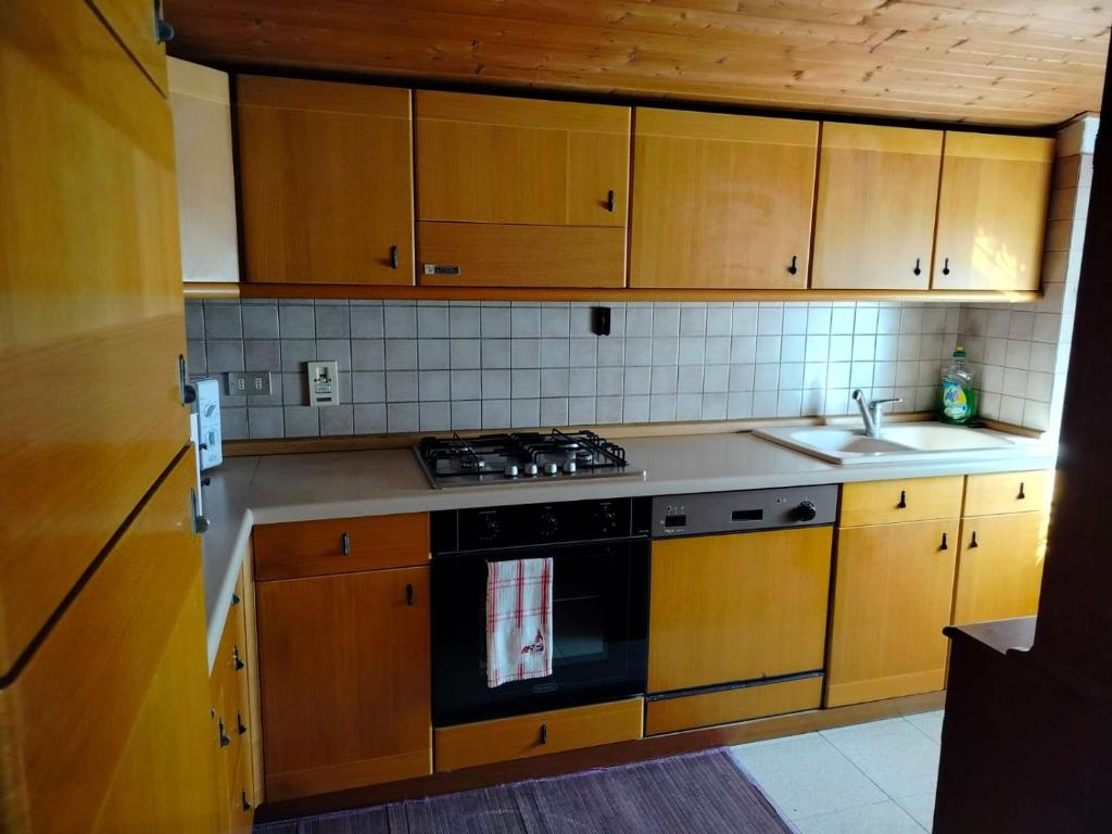 A kitchen or kitchenette at Belvedere