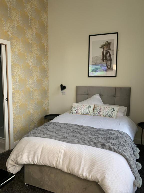 STAG & THISTLE HOTEL AND RESTAURANT - Double Room