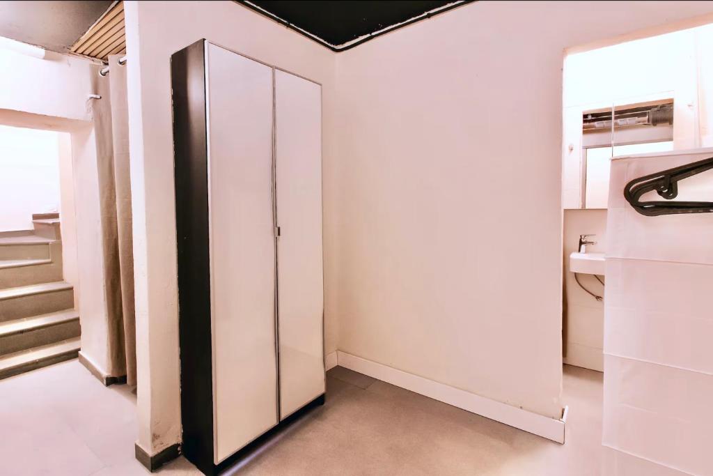 Kuchyň nebo kuchyňský kout v ubytování Estudio Loft en el centro de Madrid reformado en enero 2024