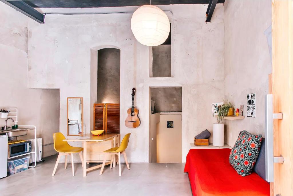 Kuchyň nebo kuchyňský kout v ubytování Estudio Loft en el centro de Madrid reformado en enero 2024