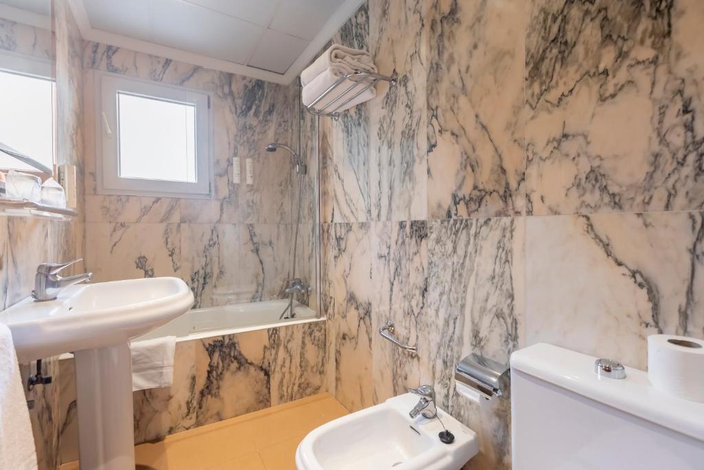 Un baño de Soho Boutique Los Naranjos
