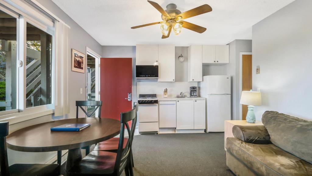 Montauk Oceanside Suites - Appartement - Begane Grond