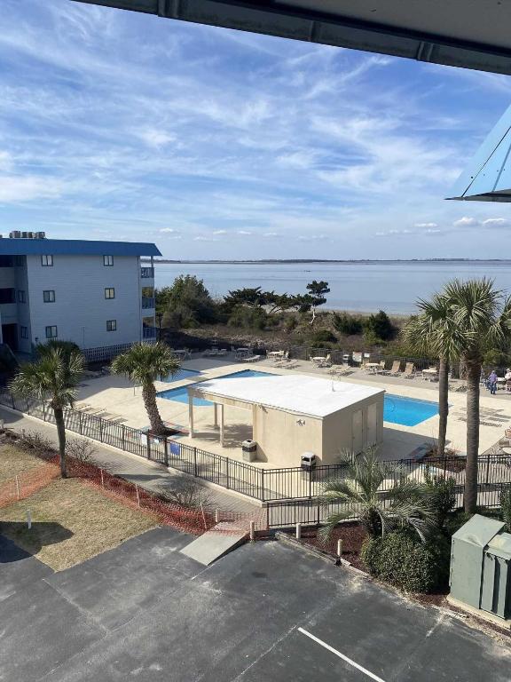 Savannah Beach & Racquet Club 311A, Tybee Island (updated prices 2024)
