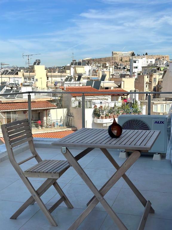 Walk into Dream of Acropolis 4
