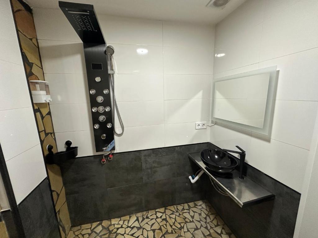 Kúpeľňa v ubytovaní Rooms in Seafront Villa