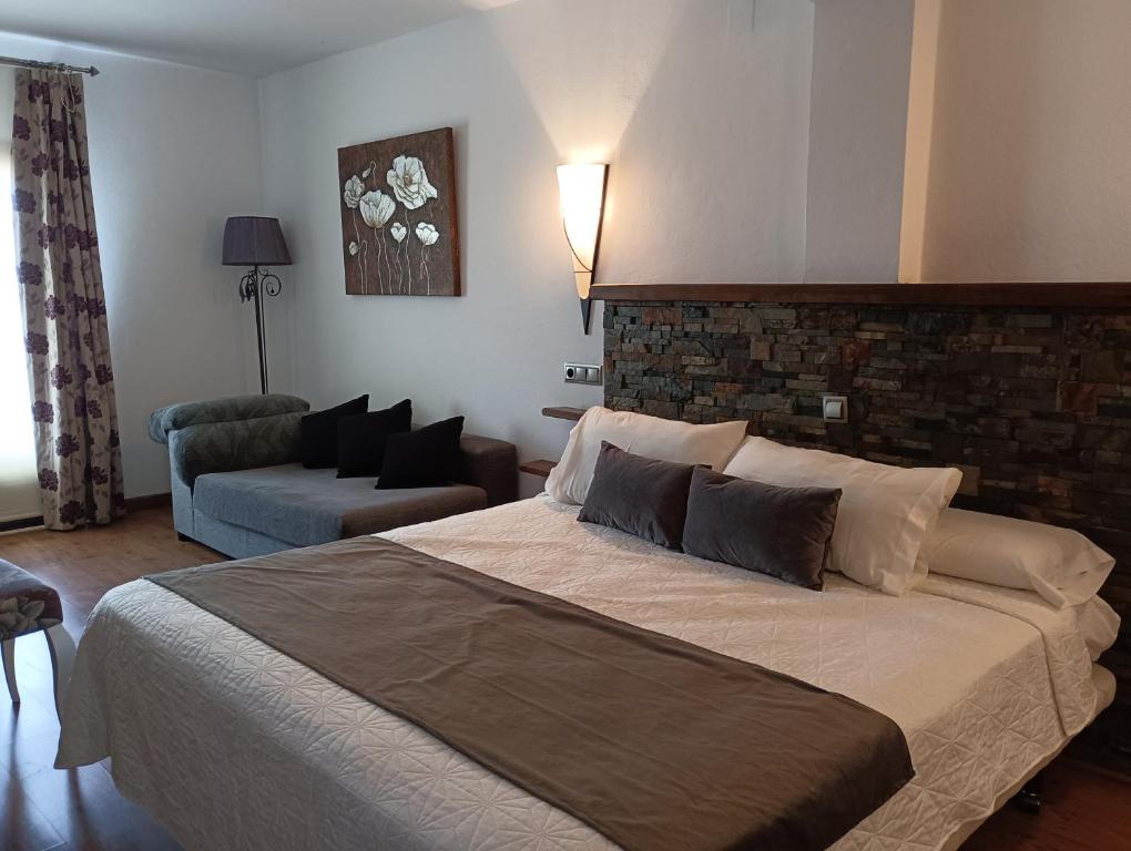 Hotel Rural Los Tadeos - imagen 3