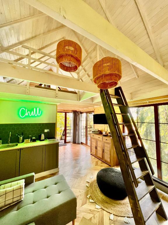 Na Skraju Lasu Domek na Drzewie & Glamping - 7