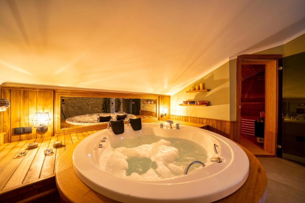 Fotografie z fotogalerie ubytování Casa Oliva City 1 with Sauna Pool Patio & BBQ v destinaci Fethiye