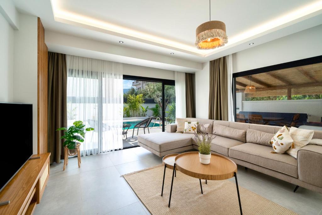 Posezení v ubytování Casa Oliva City 1 with Sauna Pool Patio & BBQ