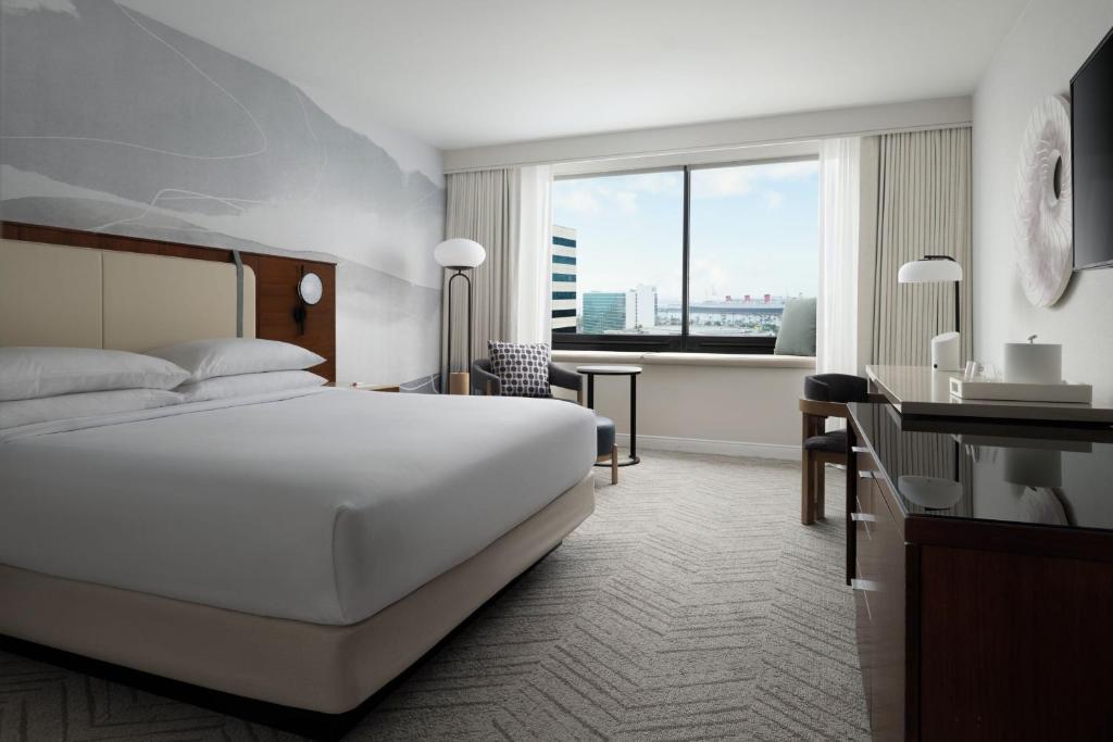 Marriott Long Beach Downtown - 