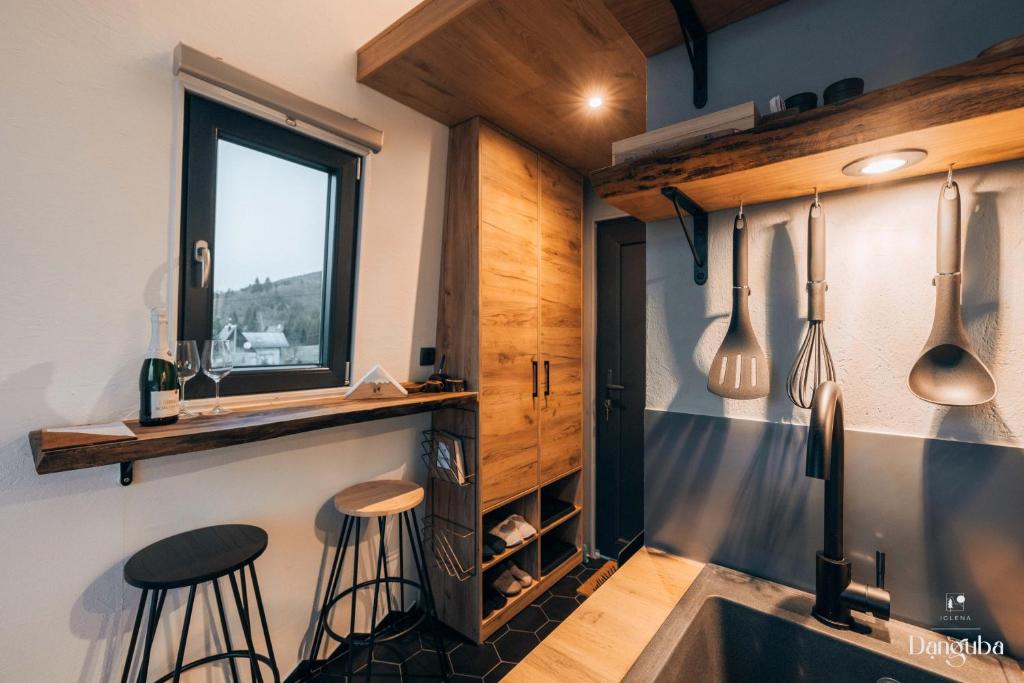 Kuchyň nebo kuchyňský kout v ubytování Tiny Glamp House – DANGUBA
