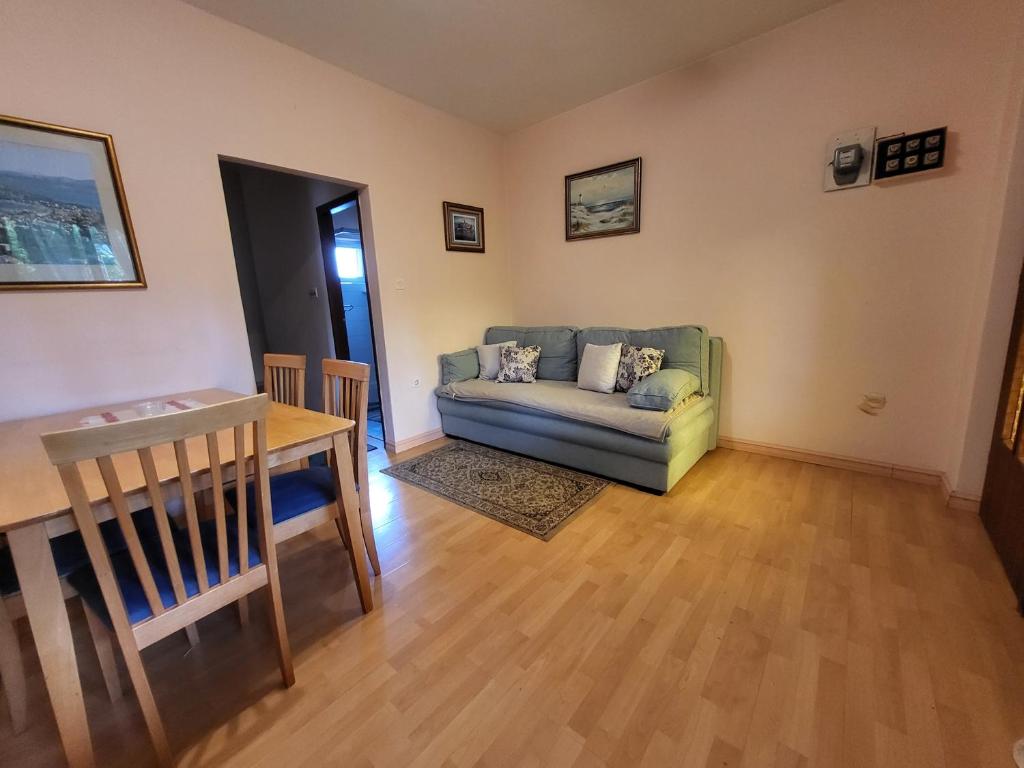 Gallery image of Jasna Apartments West in Murter
