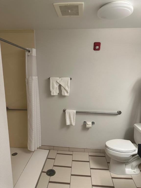 Comfort Inn & Suites Akron South - Error