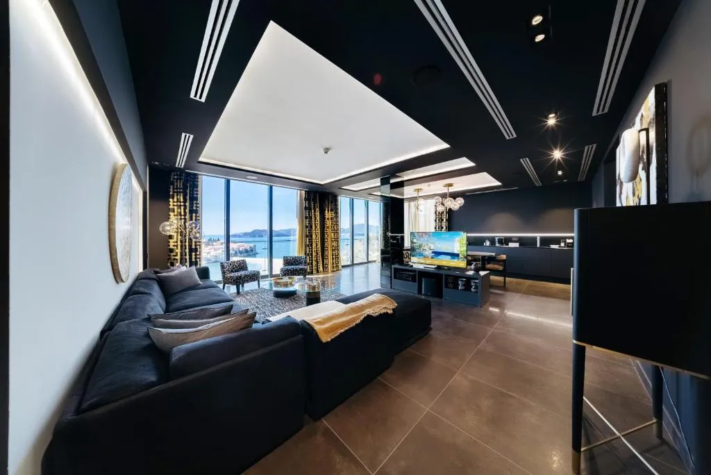 Suite with Sea View