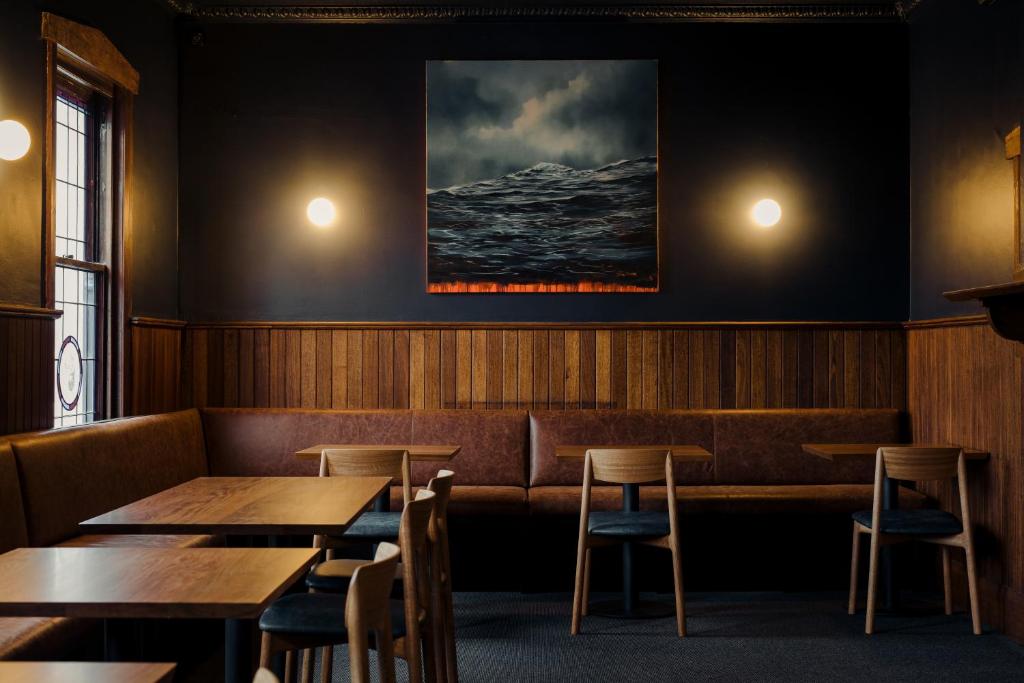 Shipwrights Arms Hotel - Resim 15