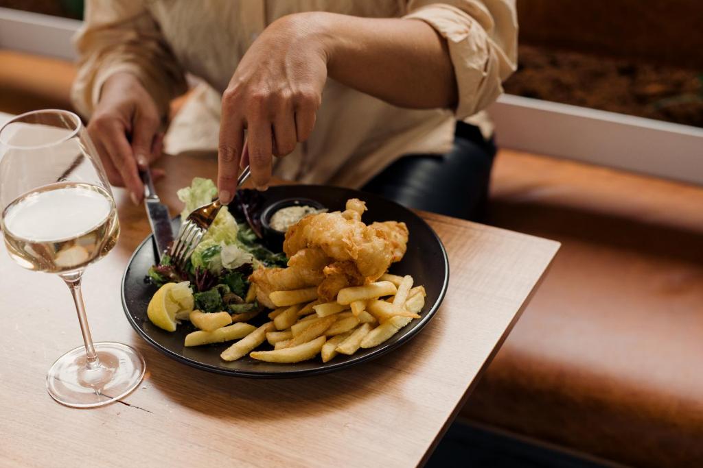 Shipwrights Arms Hotel - Resim 17