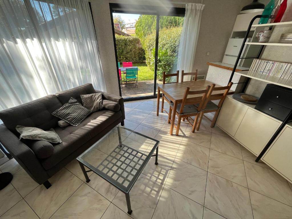 Charmant T1 bis à Arcachon, 300m Plage de Pereire, Terrasse et Jardinet