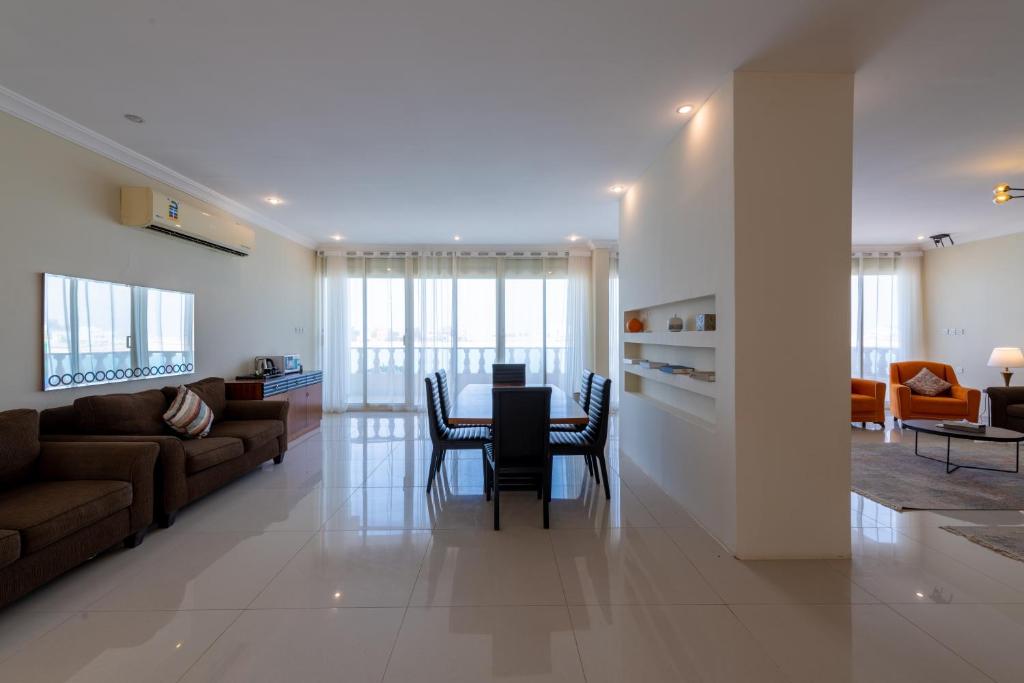منتجع الوفاء درة العروس للعائلات فقط - Sala Familiar Con Vista Al Mar