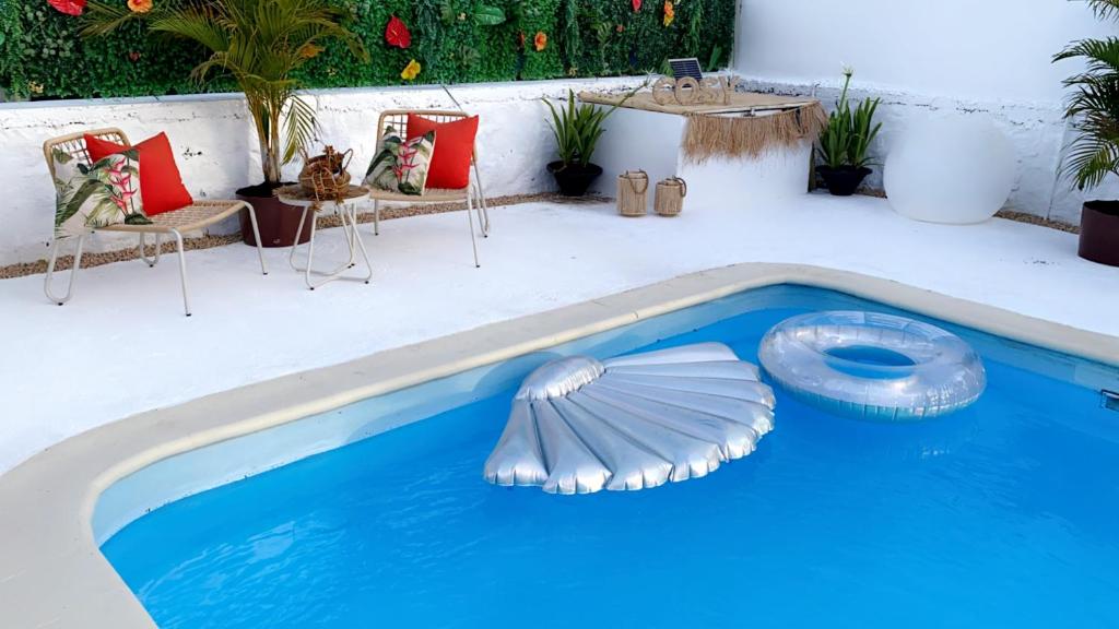 Auberge paille en queue, FlicenFlac (updated prices 2024)