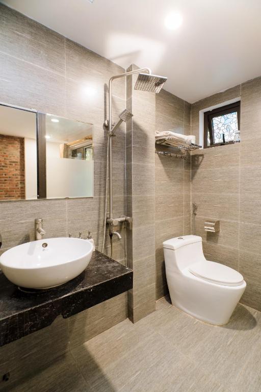 King Kong Homestay - 8