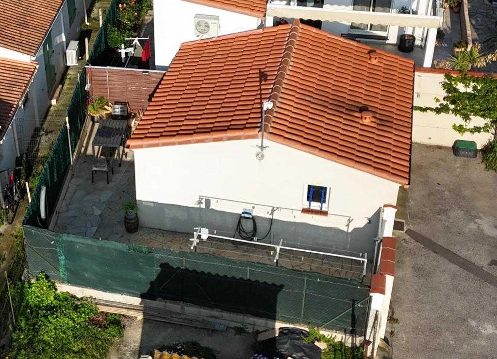 Budova, kde se ubytování v soukromí nachází