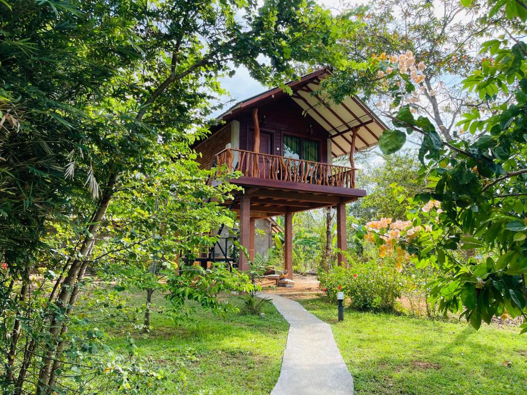 Zahrada ubytování Sungreen Cottage Sigiriya