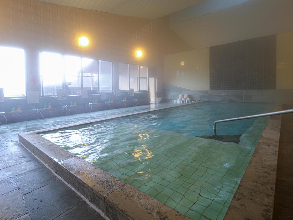 Bazén v ubytování 信州安曇野穂高温泉郷　旅館　山のたこ平 nebo v jeho okolí