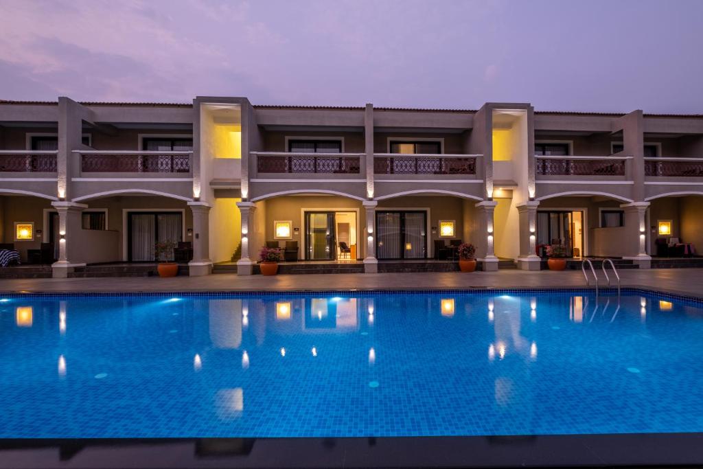 Bazén v ubytování Chalston Beach Resort nebo v jeho okolí