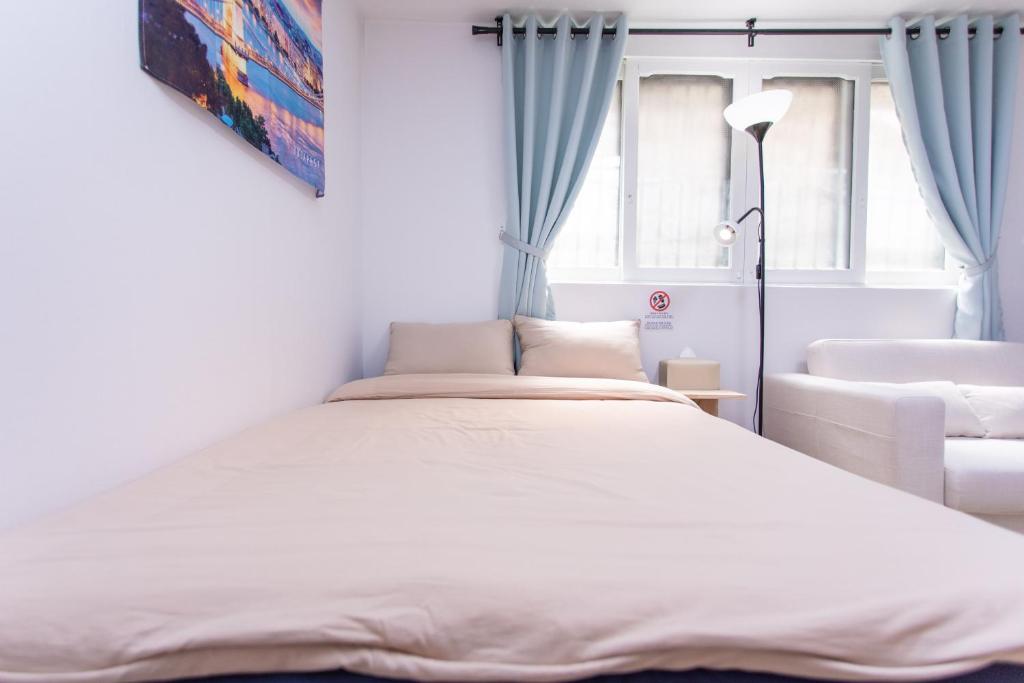 Laon House Hongdae - Two-Bedroom Apartment