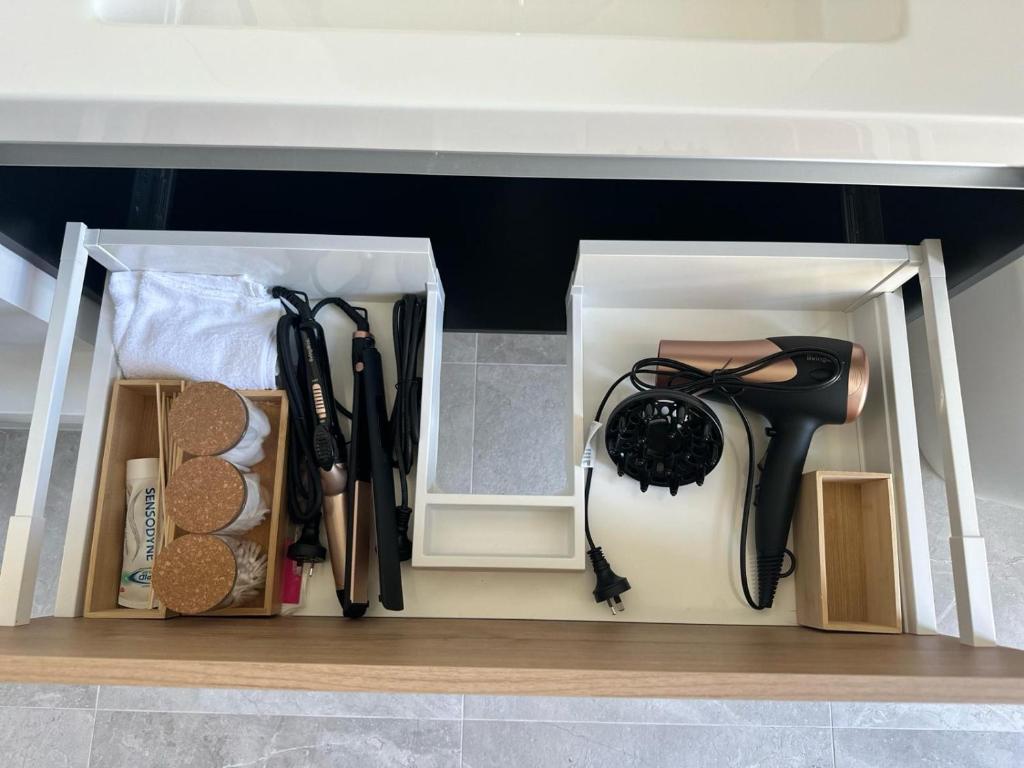 2 Bed Central City - Resim 39