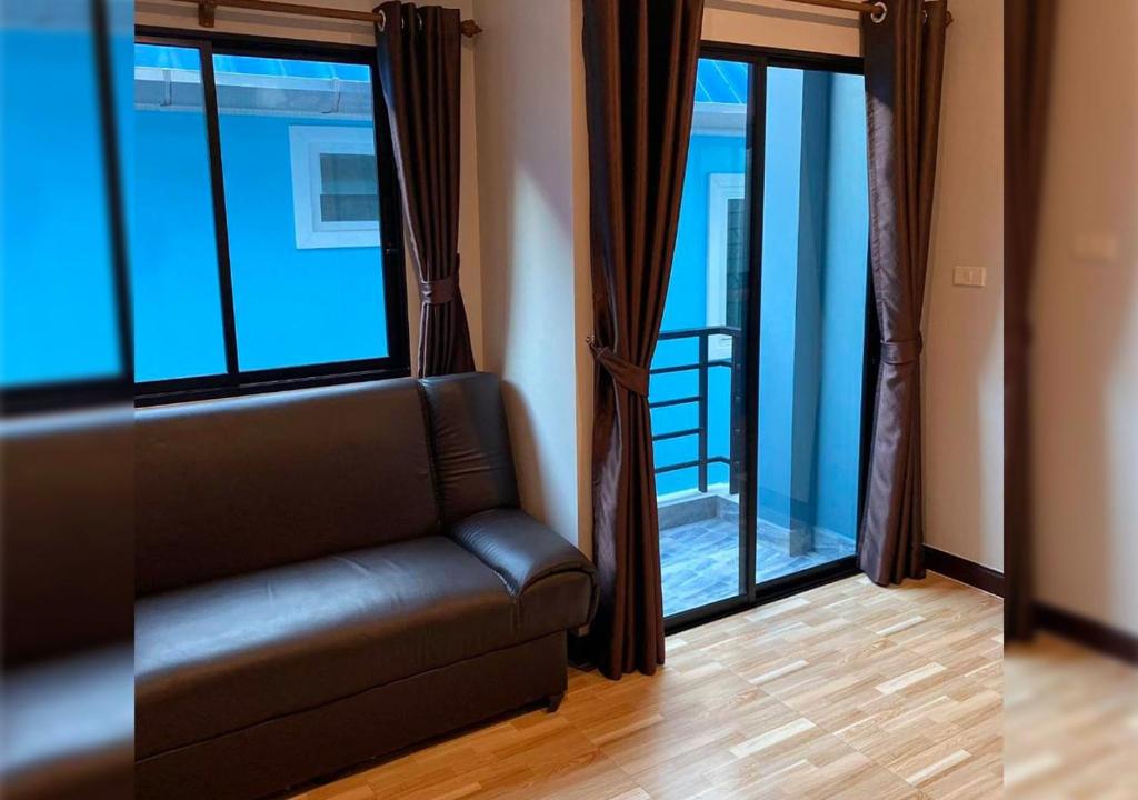 Posezení v ubytování Hm House Patong