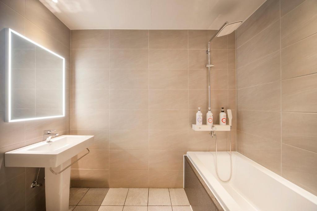 Koupelna v ubytování Naju Western Hotel