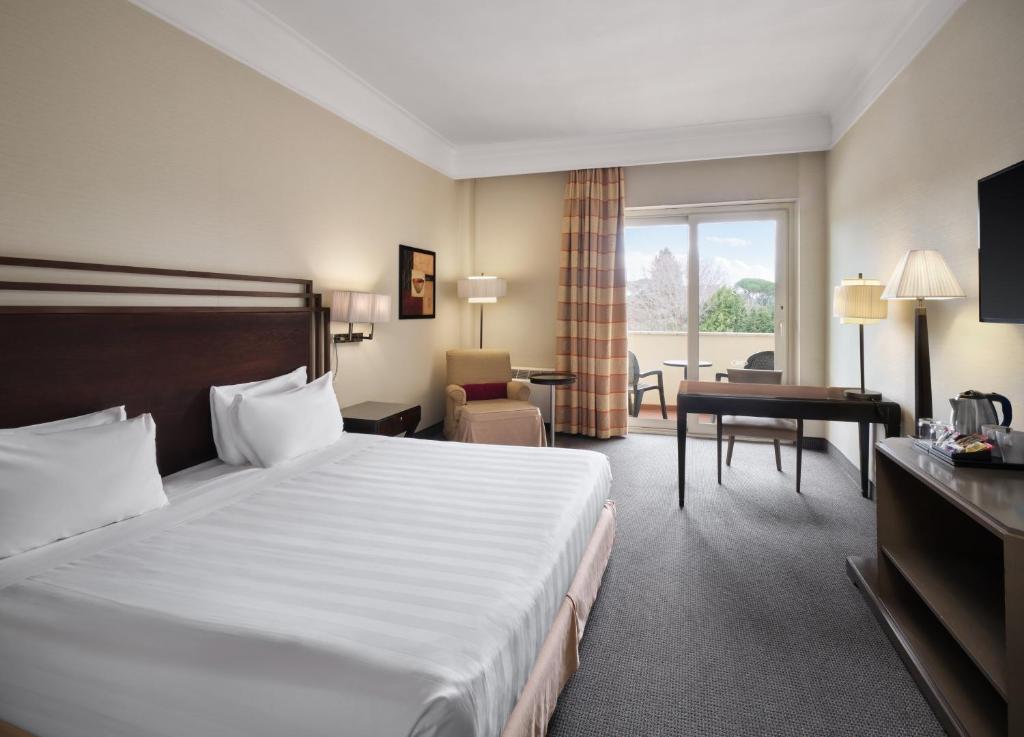 Crowne Plaza Rome St. Peter's by IHG - Resim 12