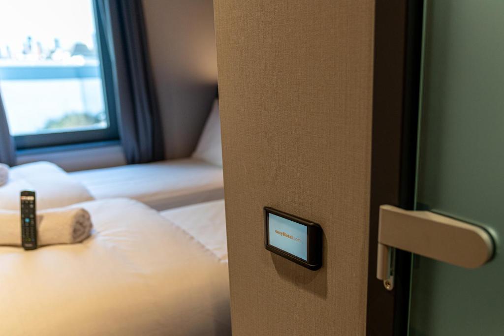 easyHotel Dublin - Resim 14