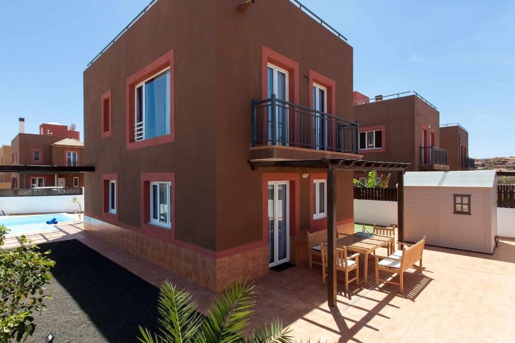 Bazén v ubytování Villa Emma Private Pool Wifi FIBRA MiniGolf nebo v jeho okolí