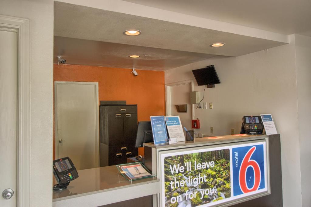 Fotografie z fotogalerie ubytování Motel 6-Everett, WA - North v destinaci Everett